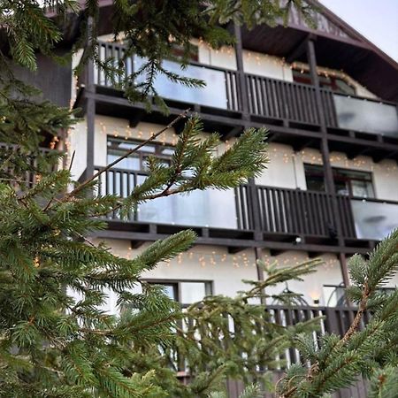 Aparthotel "Mayak Yablunytsia" Eksteriør bilde