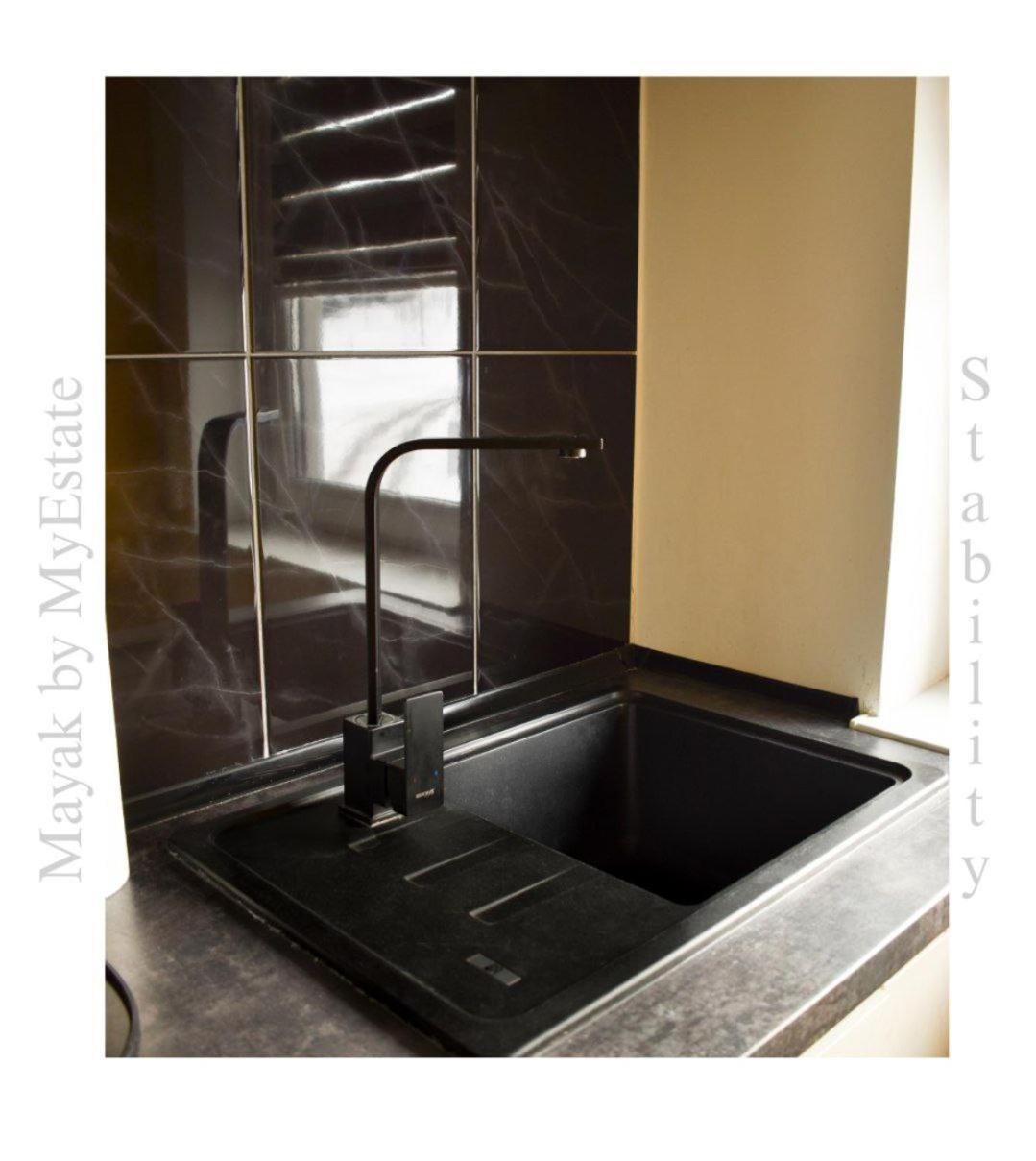 Aparthotel "Mayak Yablunytsia" Rom bilde